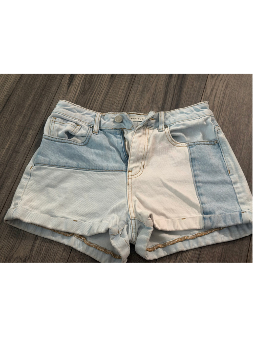 Women's PacSun Two-Tone Jean Shorts, Size 24, Blue and White